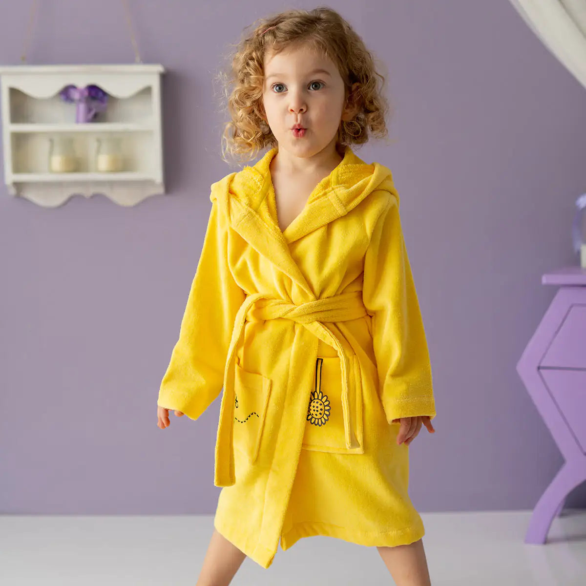 Milk&Moo Buzzy Bee Velvet Hooded Bathrobe