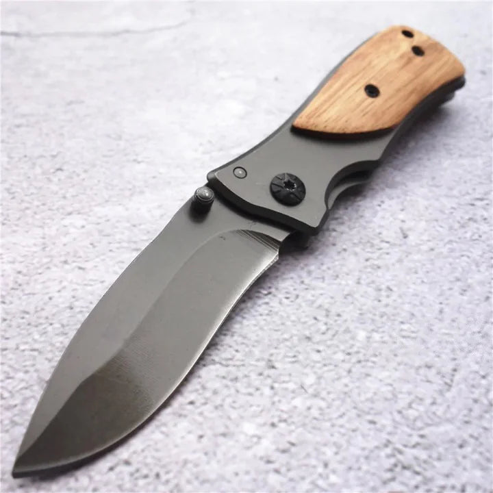 Medium Size Scout Folding Knife